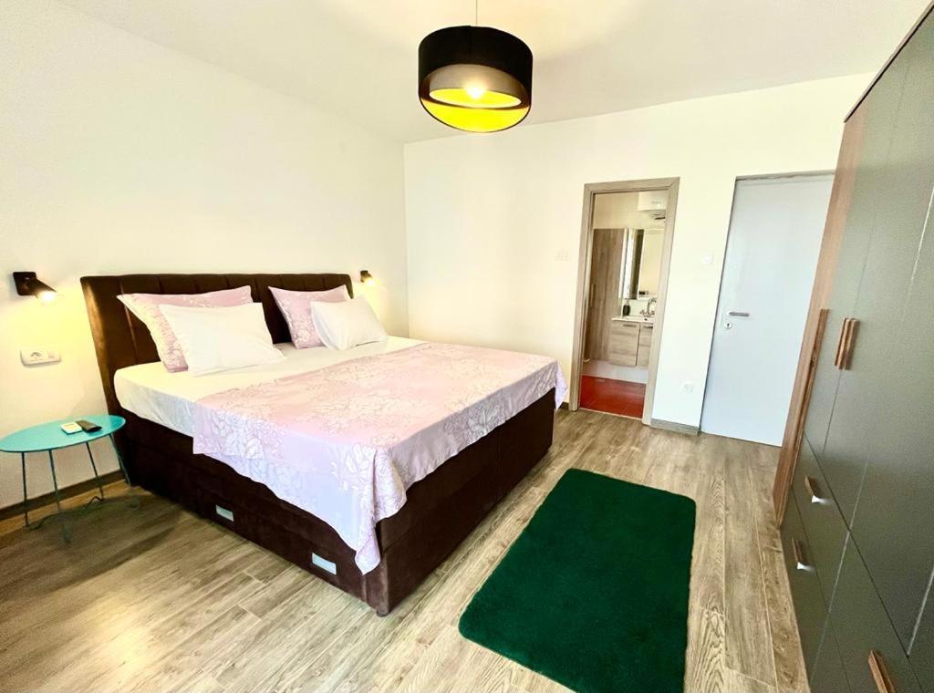 Apartment Maslina Makarska Exterior photo